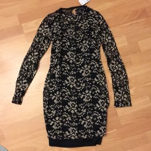 Long Sleeve Lace Bodycon Dress